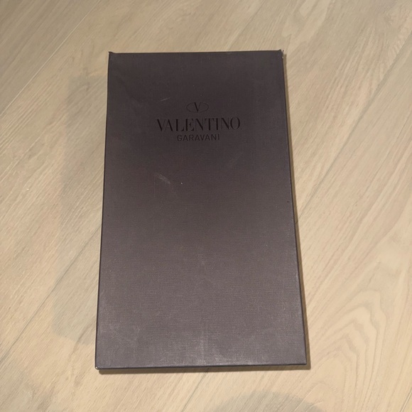 Valentino Garavani Calfskin Open Sneakers White/Navy Leather - Picture 5 of 12